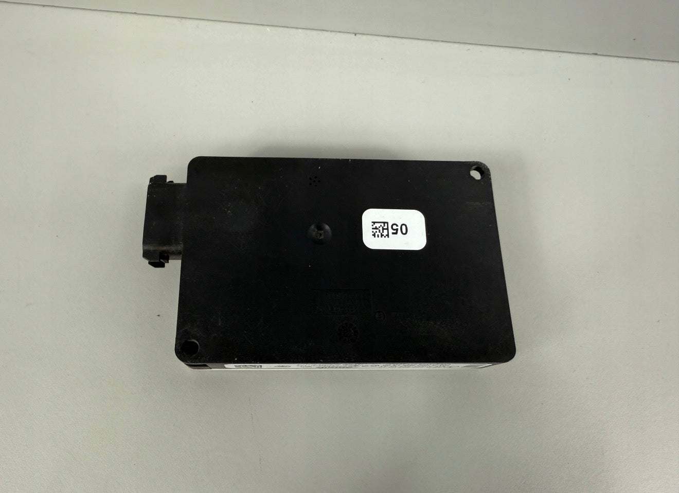 Mercedes-Benz Blind Spot Radar Sensor A0009050010 | Plug & Play | No Coding | OEM | W212 W218 W221 W204 W207 W166 W216 W218 X166 X204 R231 R172